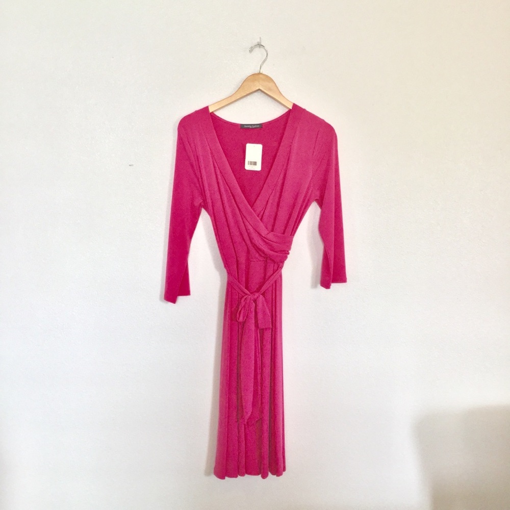 Dress - Picture 2 of 5